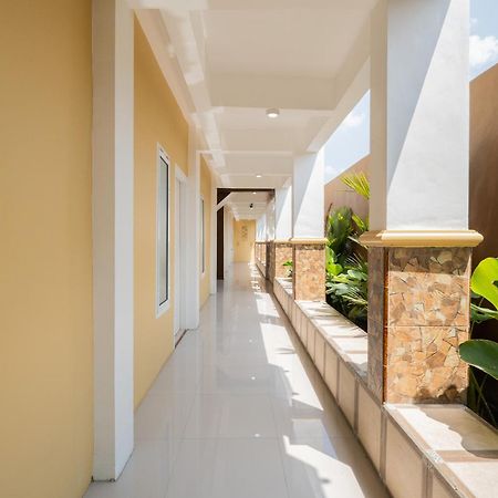 Reddoorz Syariah Near Rsud Dr Iskak Tulungagung Hotell Kedungwaru Exteriör bild