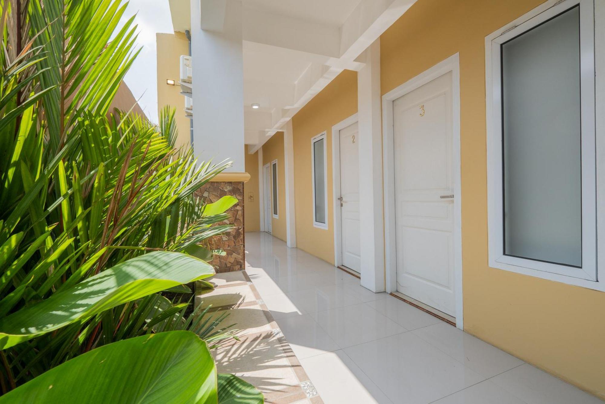 Reddoorz Syariah Near Rsud Dr Iskak Tulungagung Hotell Kedungwaru Exteriör bild